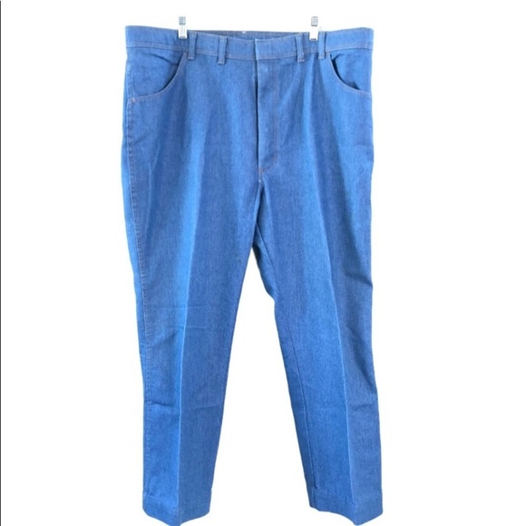 Wrangler Light Wash Jeans w/ spot on knee w/ hook closure Men's 44 x 30 - Picture 12 of 12